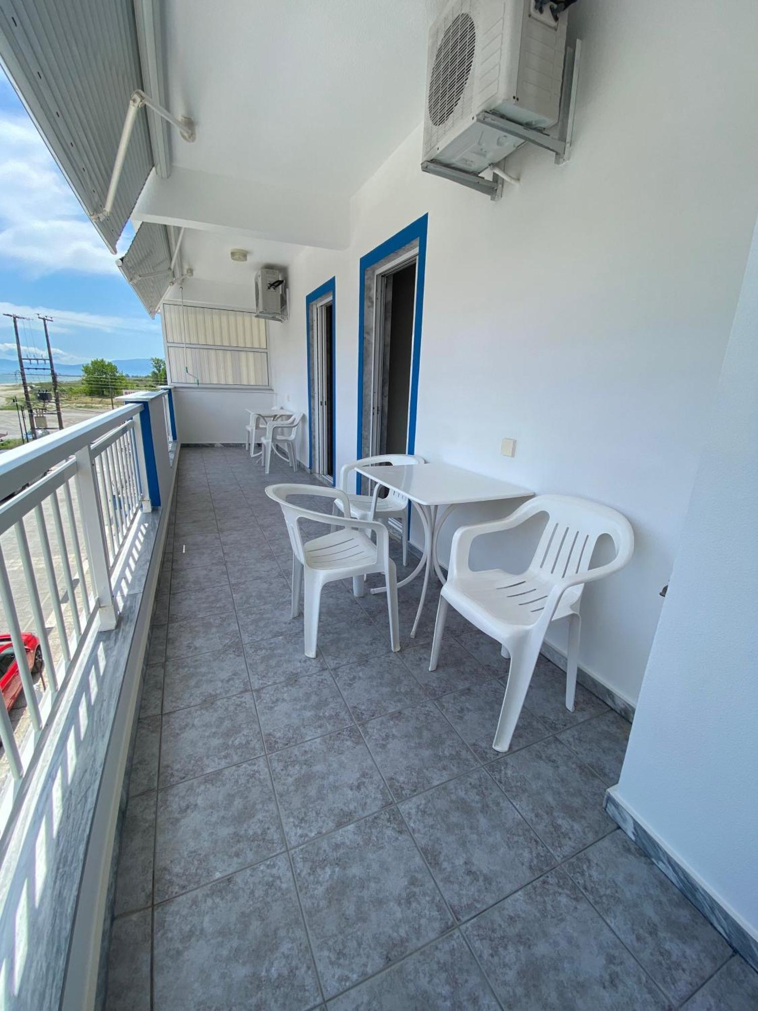 Villa Ilias Olympiakí Aktí Exterior foto