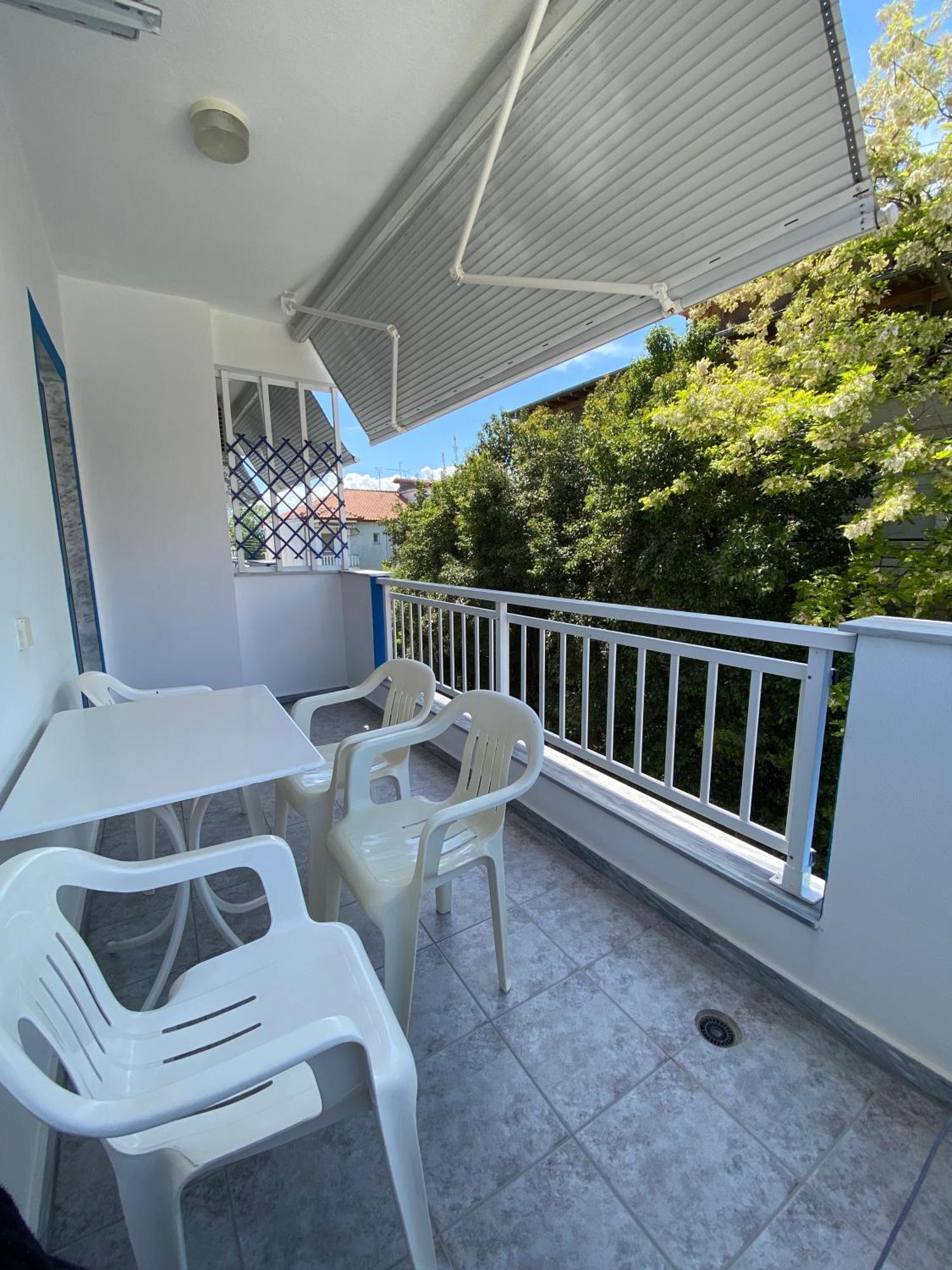 Villa Ilias Olympiakí Aktí Exterior foto
