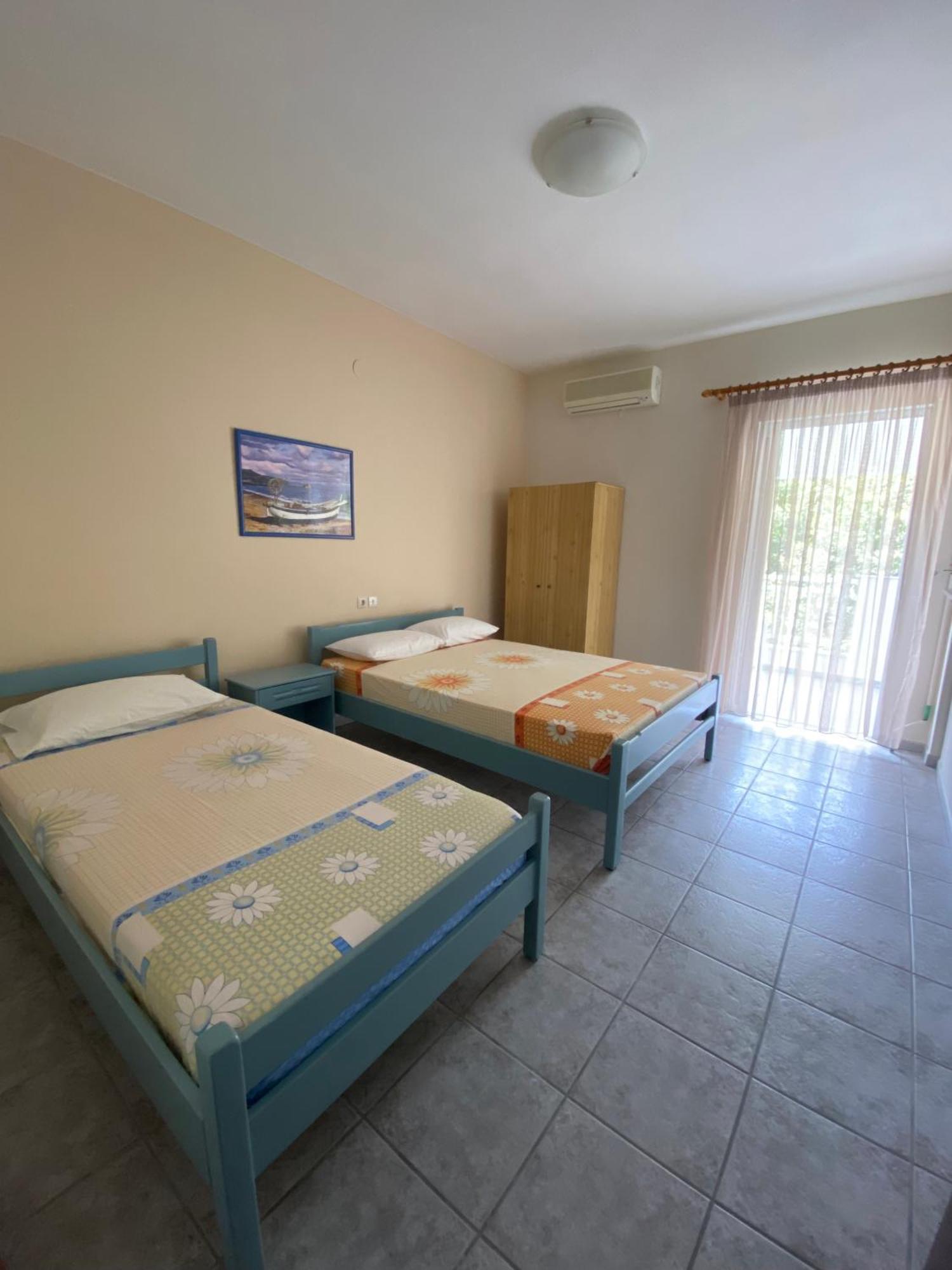 Villa Ilias Olympiakí Aktí Exterior foto