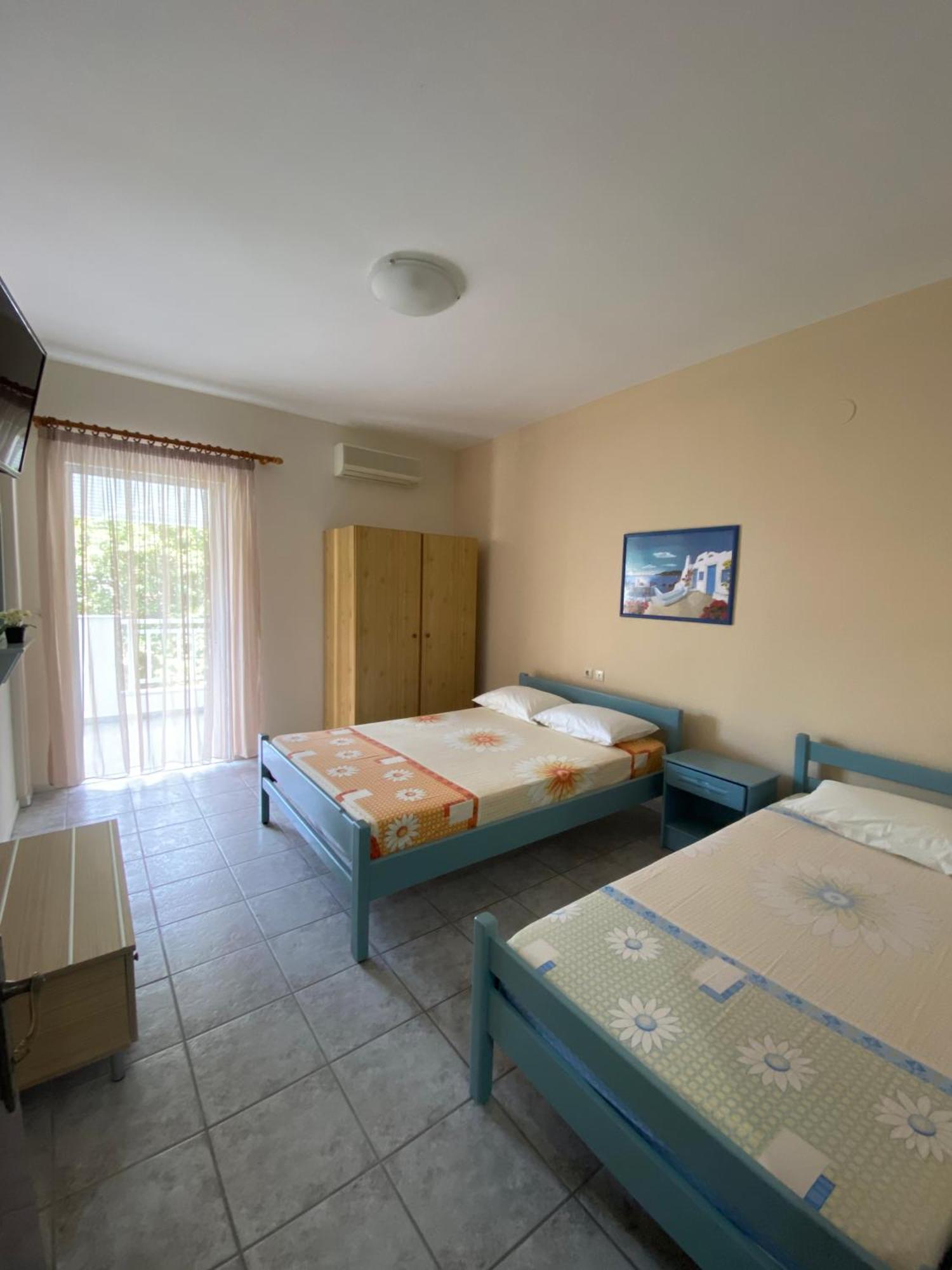 Villa Ilias Olympiakí Aktí Exterior foto